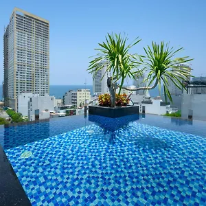 호텔 Tashi Ocean & - Free Gym Access, 다낭